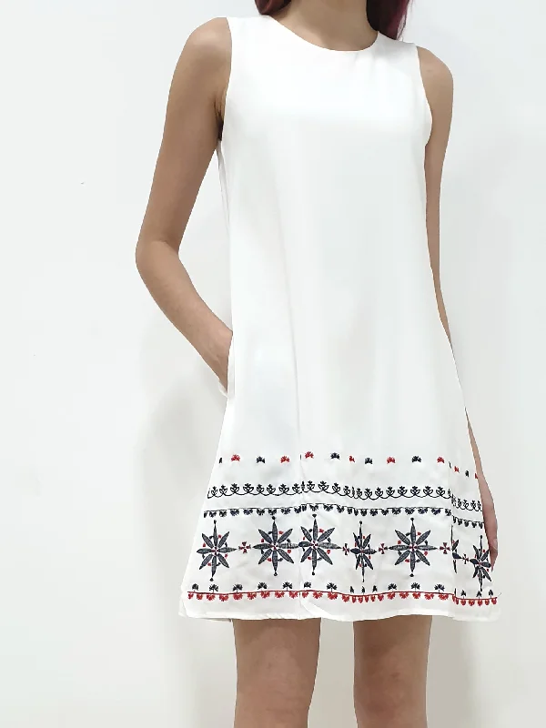 Embroidery Bottom Shift Dress (Non-returnable)