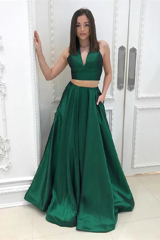 2 Pieces Dark Green V Neck Halter Long Prom Dresses With Pocket