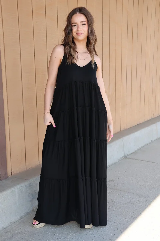 Coastal Views Maxi Dress In Black Fashionable Open-Back Maxi Dress