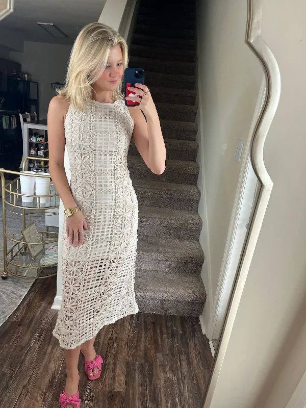 Loveless Maxi Dress - Ivory Fashionable High-Waist Maxi Dress