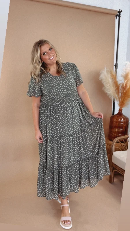 ECB Exclusive: Many Moments Floral Maxi Dress, Green Trendy Short Sleeve Maxi Dress