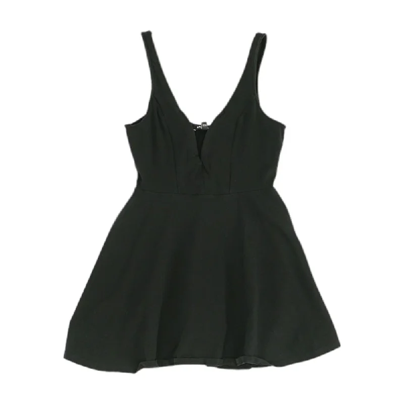 Black Solid Mini Dress Classic Floral Mini Dress