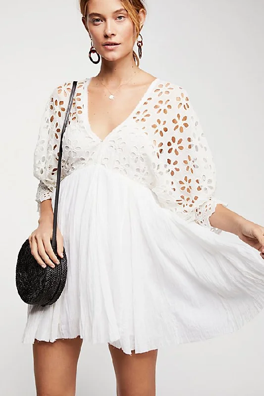 BELLA NOTE EYELET MINI DRESS Chic Pleated Mini Dress
