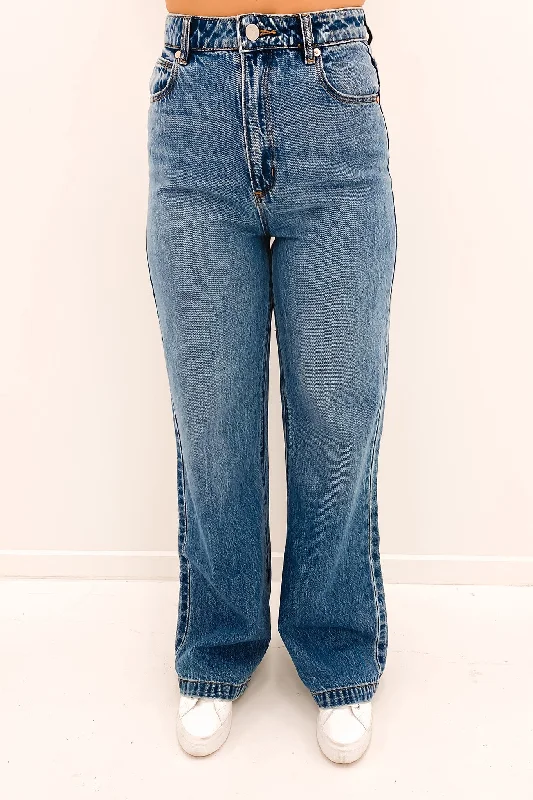 A 94 High & Wide Jean Juliette Organic Elegant High-Waisted Flared Jeans