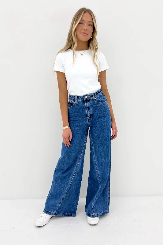 A 94 Super Wide Jean Chantell Elegant Bootcut Fit Jeans
