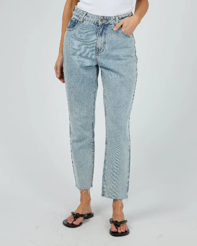 Monica Mom Jean Light Blue Elegant High-Waisted Flared Jeans