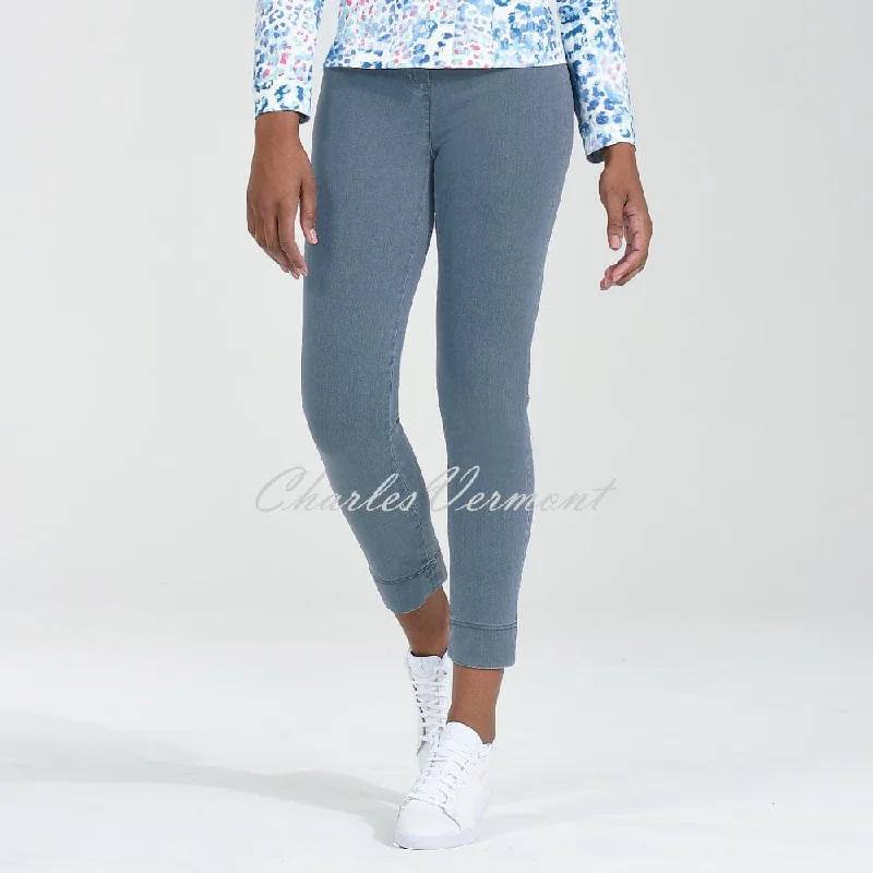 Robell Rose 09 - 7/8 Cropped Jean 52561-5448-62 (Light Denim Blue) Comfortable Drawstring Waist Jeans Robell Rose 09 - 7/8 Cropped Jean 52561-5448-62 (Light Denim Blue) Comfortable Drawstring Waist Jeans