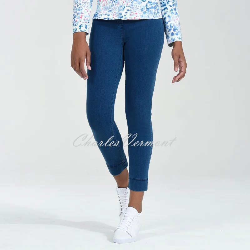 Robell Rose 09 - 7/8 Cropped Jean 52561-5448-64 (Blue Denim) Fashionable Raw Hem Bootcut Jeans Robell Rose 09 - 7/8 Cropped Jean 52561-5448-64 (Blue Denim) Fashionable Raw Hem Bootcut Jeans