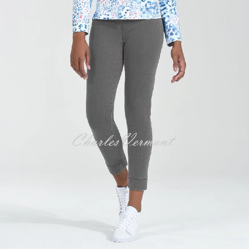 Robell Rose 09 - 7/8 Cropped Jean 52561-5448-95 (Grey Denim) Fashionable Relaxed Fit Denim Robell Rose 09 - 7/8 Cropped Jean 52561-5448-95 (Grey Denim) Fashionable Relaxed Fit Denim